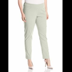 Women's Plus-Size Pull-On Straight-Leg Pant 16